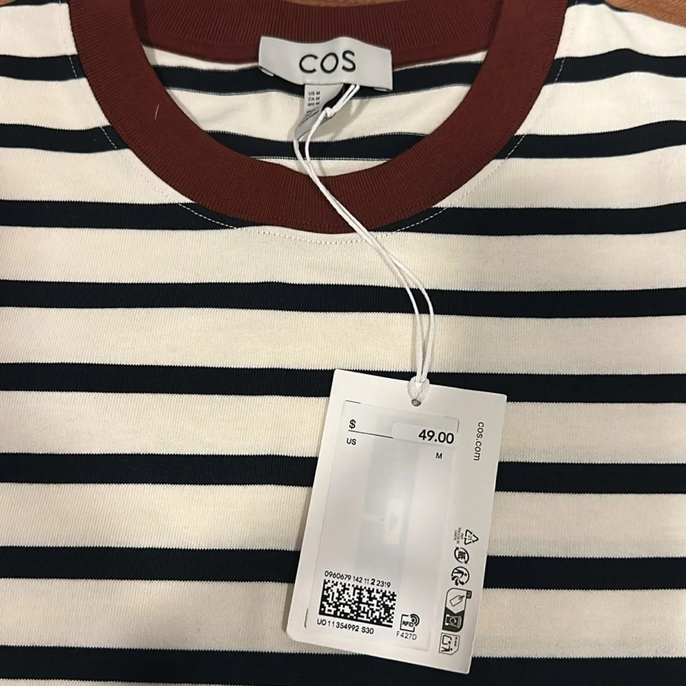 COS CLEAN CUT REGULAR T-SHIRT Black/White/Striped - Picture 2 of 3